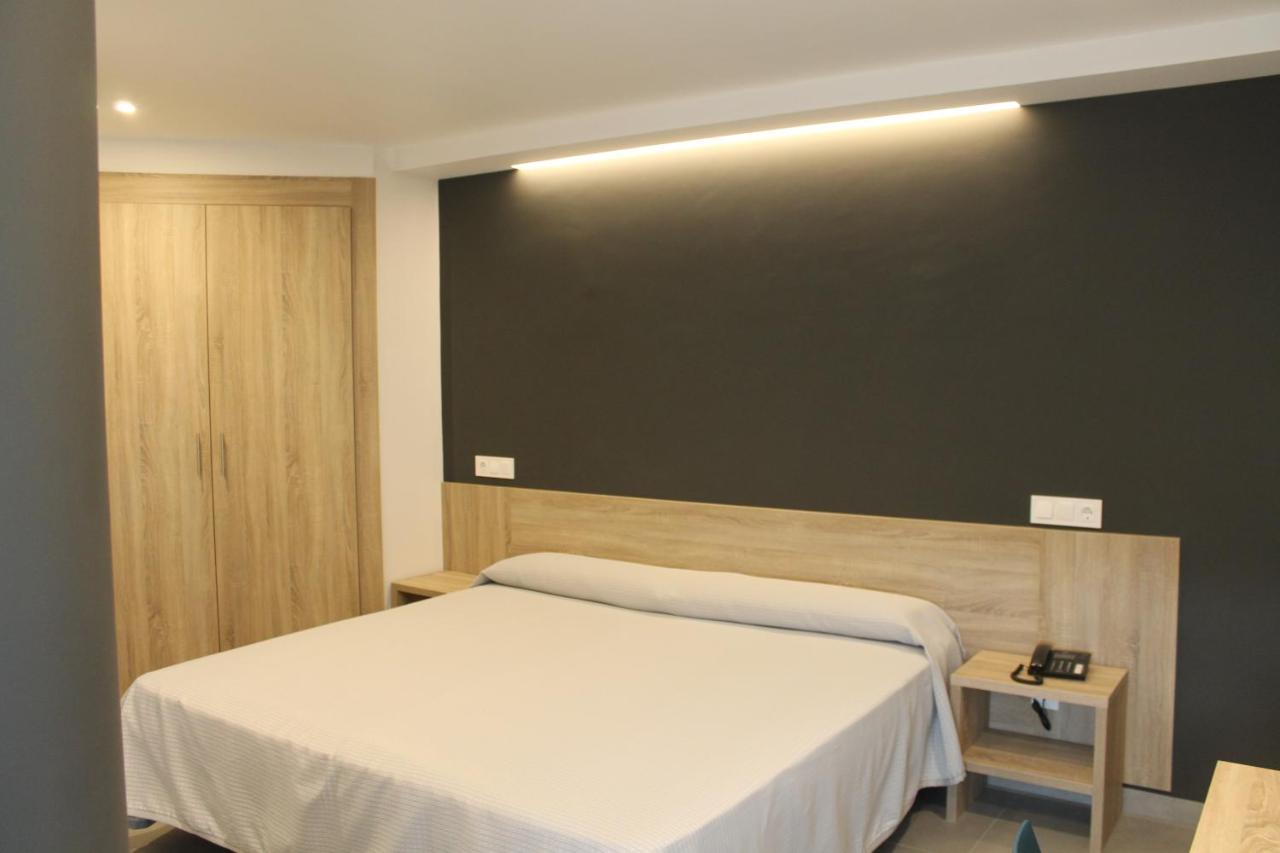Hotel Hollywood Кангас Экстерьер фото